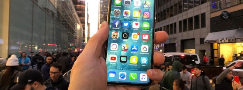 iPhone 2018 sẽ chậm hơn vì sử dụng modem LTE của Intel?