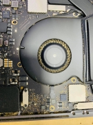 Vê sinh macbook tại đà nẵng 0896682255 