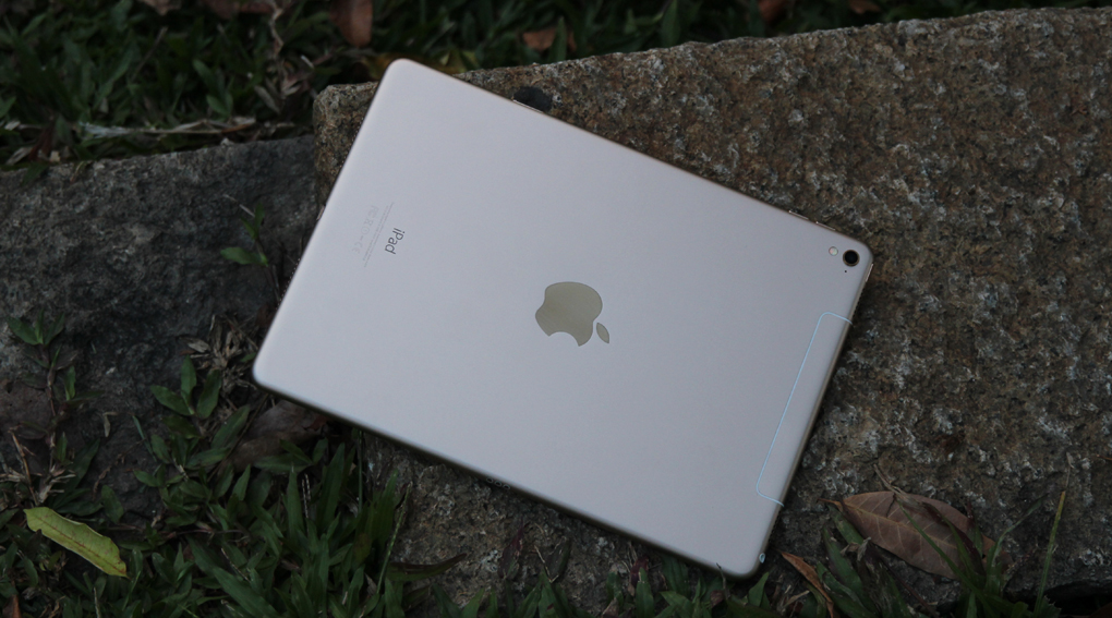 Apple center đà nẵng , ipad pro 9,7 inch , 30 nguyễn văn linh 